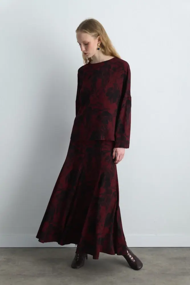 Anka Koleksiyonu Desenli Viskon Bluz & Volanlı Uzun Etek - Bordo Takım