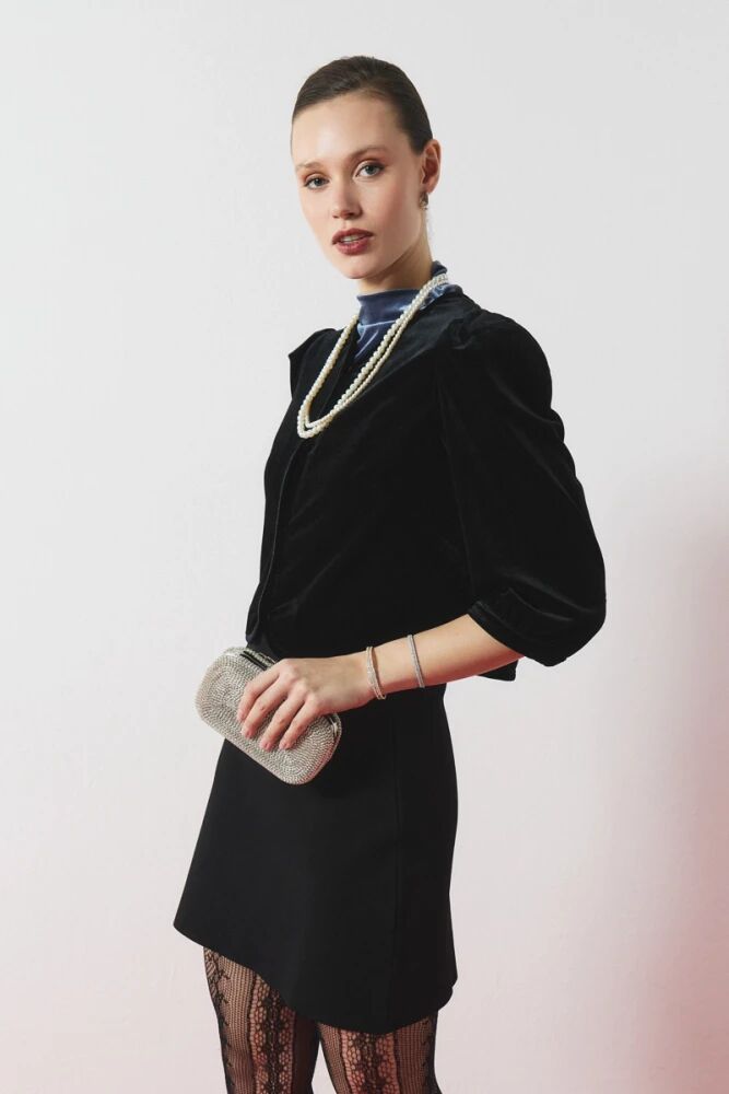 Kadife Bolero Ceket & Anvelop Kesim Mini Etek Kombini