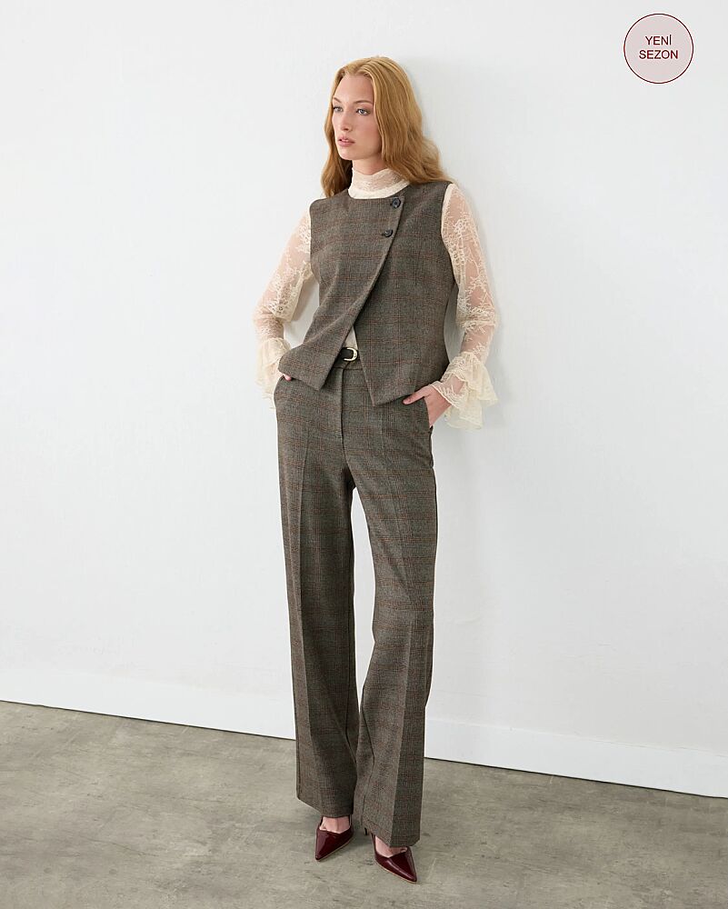 Ekose Asimetrik Kesim Yelek & Beli Kemerli Straight Fit Pantolon Takım - Kahverengi