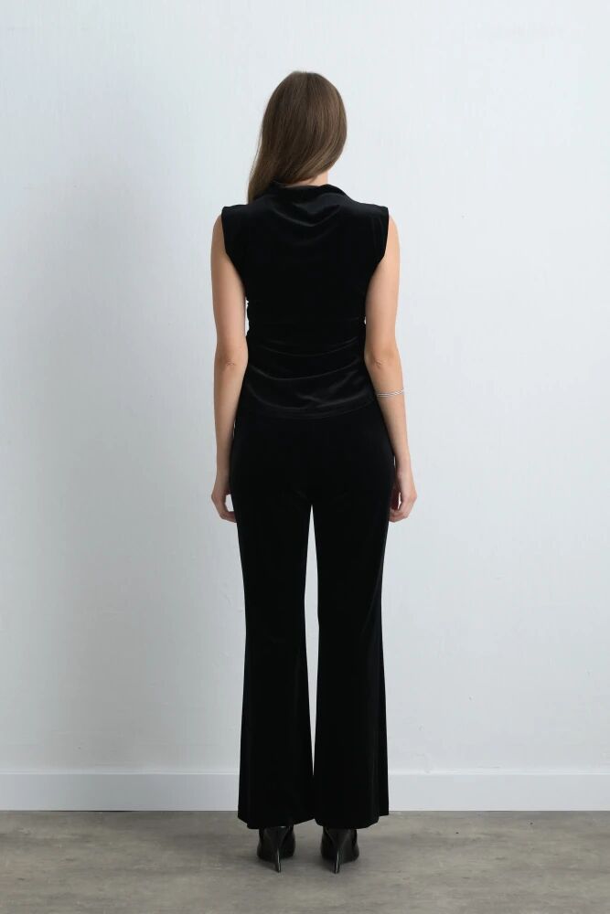 Dik Yakalı Büzgülü Kadife Bluz & Beli Lastikli Bol Paça Pantolon - Siyah Takım - 2