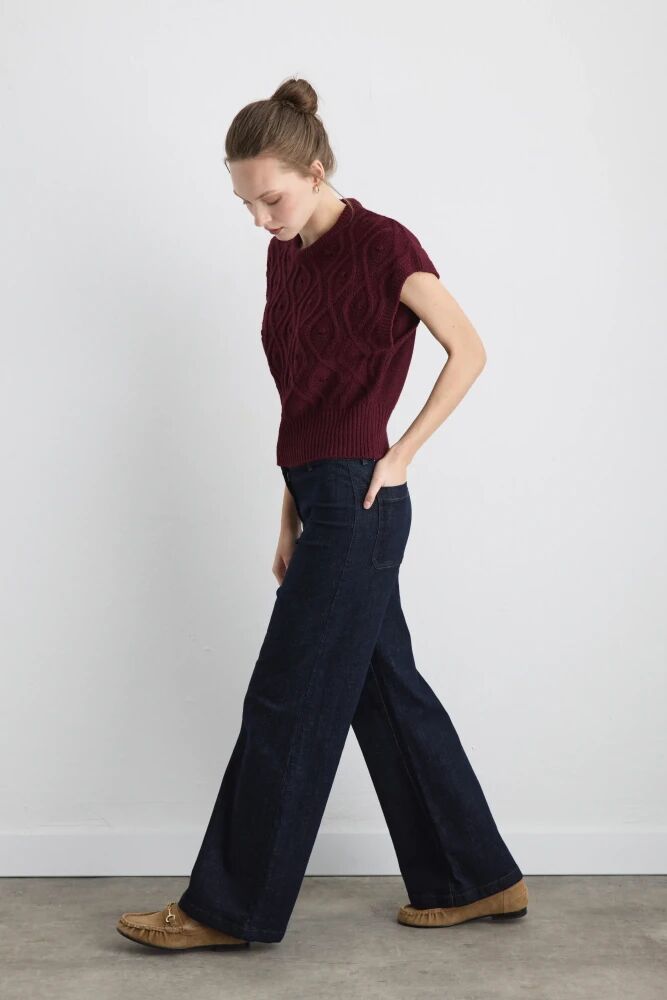 Bisiklet Yaka Triko Süveter & Denim Pantolon Kombini