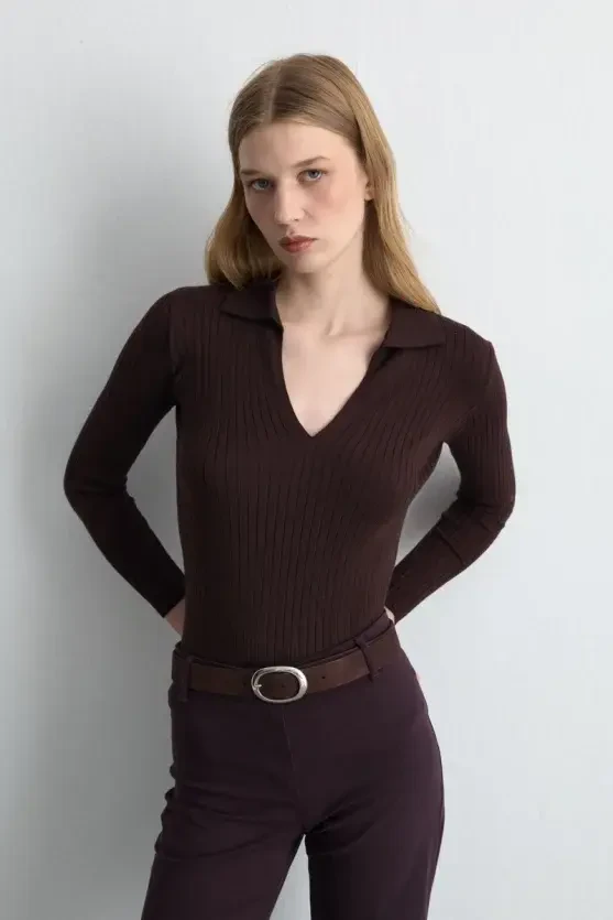 Anka Collection Embroidered Pocket Canvas Pants - Plum - Gusto