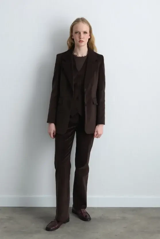 Anka Collection Ribbed Velvet Tapered Pants - Brown - Gusto