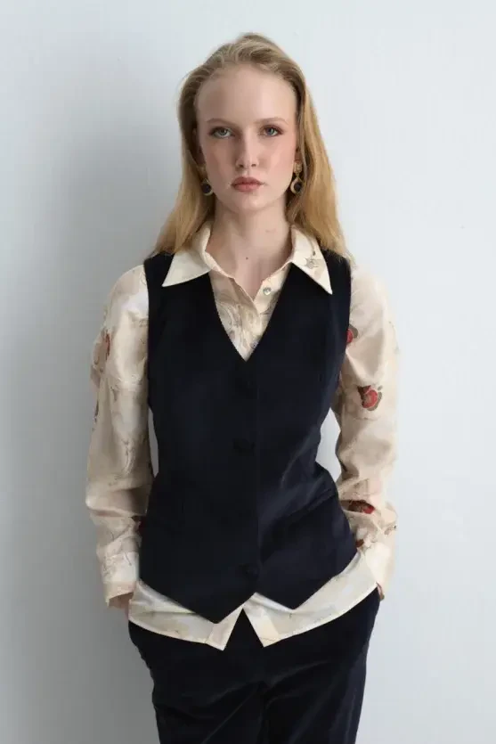 Anka Collection Ribbed Velvet Vest - Navy Blue - 2