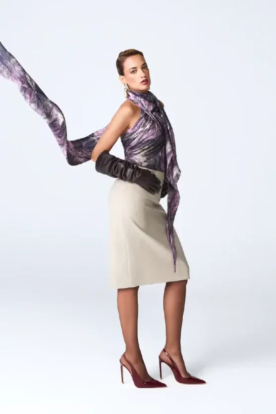 Anka Koleksiyonu Fularlı Halter Yaka Bluz - Mürdüm - Gusto