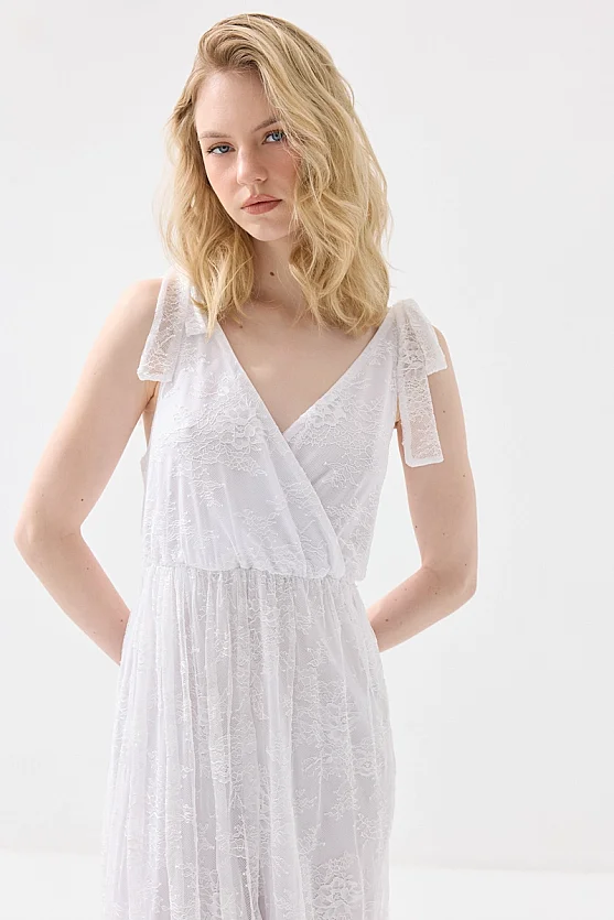 Askılı Maksi Dantel Abiye Elbise - Beyaz - Gusto