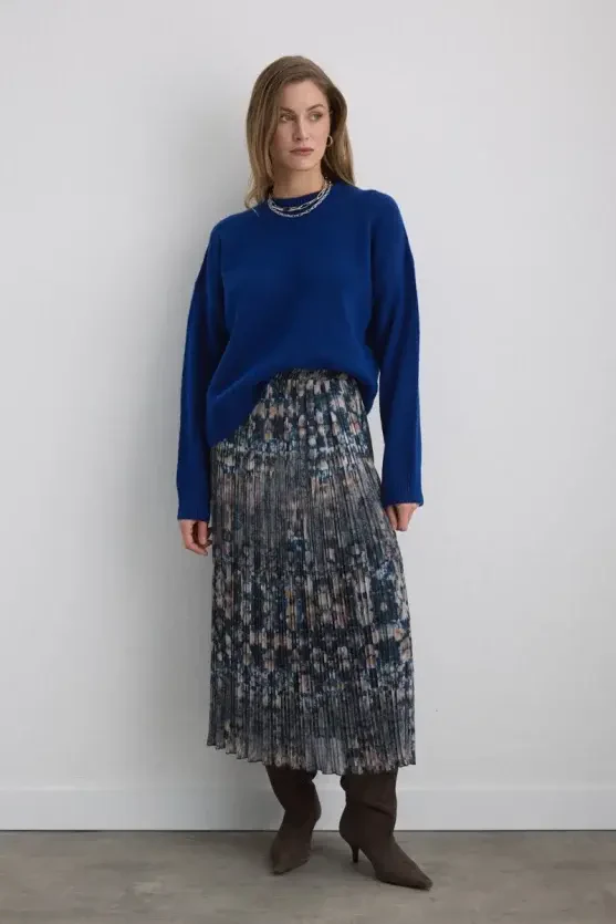 Basic Knit Sweater - Sax Blue - 6