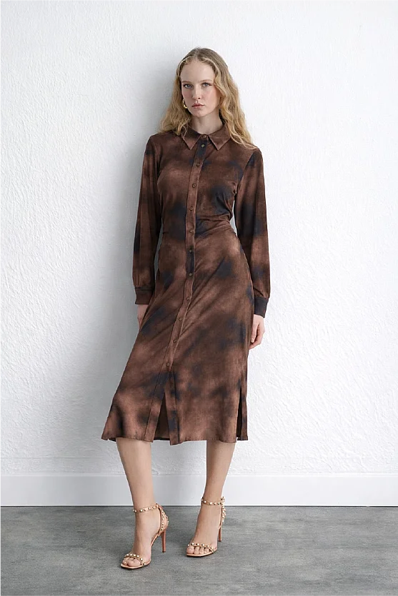 Batik Desenli Suni Süet Uzun Elbise - Haki - Gusto