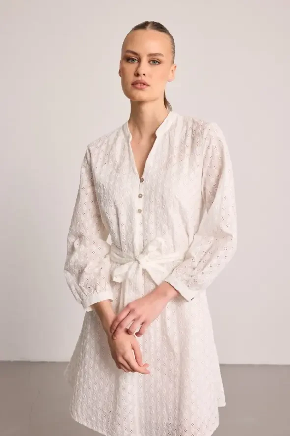 Beli Kemerli Brode Elbise - Beyaz - 3