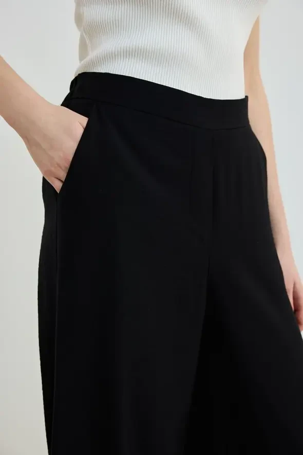 Beli Lastikli Bol Paça Pantolon - Siyah - 4