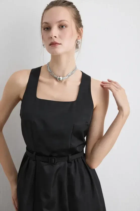 Belted Square-Neck Taffeta Midi Dress - Black - Gusto