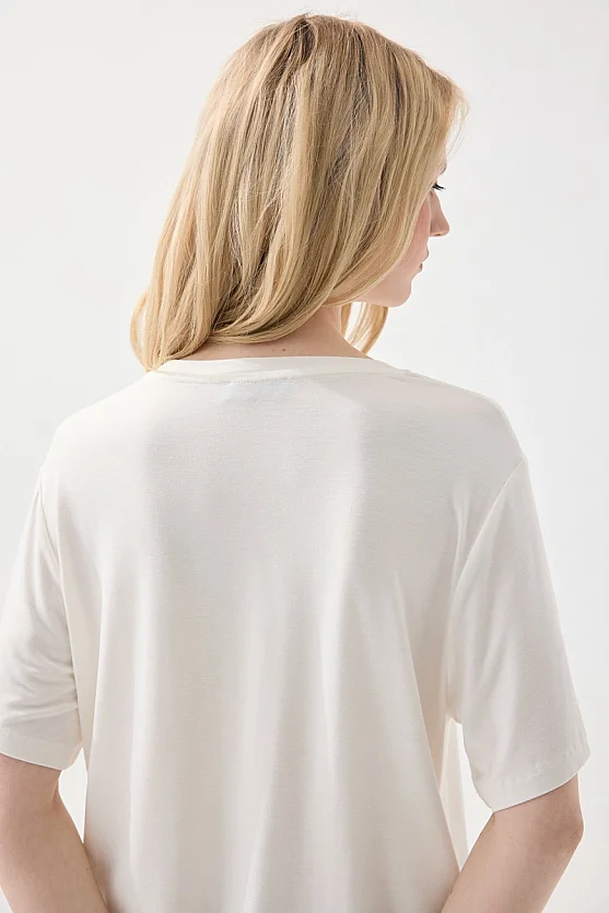 Bisiklet Yaka Rahat Kesim Bambu Tshirt - Beyaz - 4