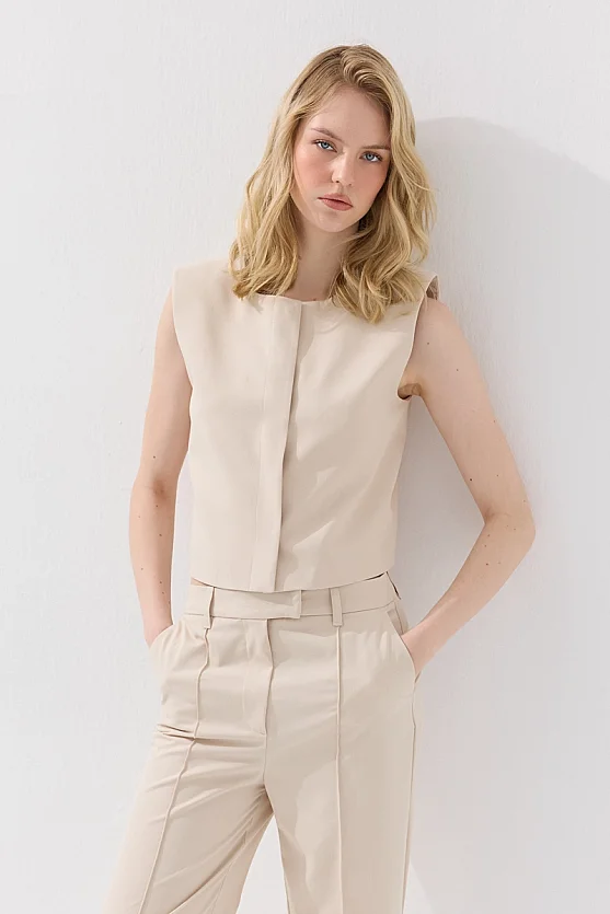 Bisiklet Yakalı Çıtçıtlı Yelek - Bej - Gusto