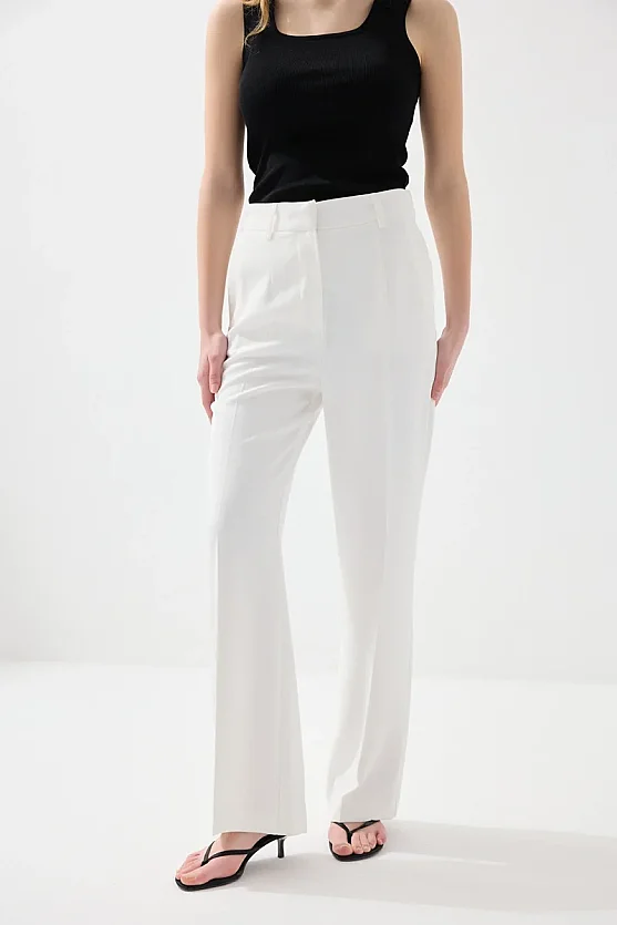 Bol Paça Krep Pantolon - Beyaz - Gusto