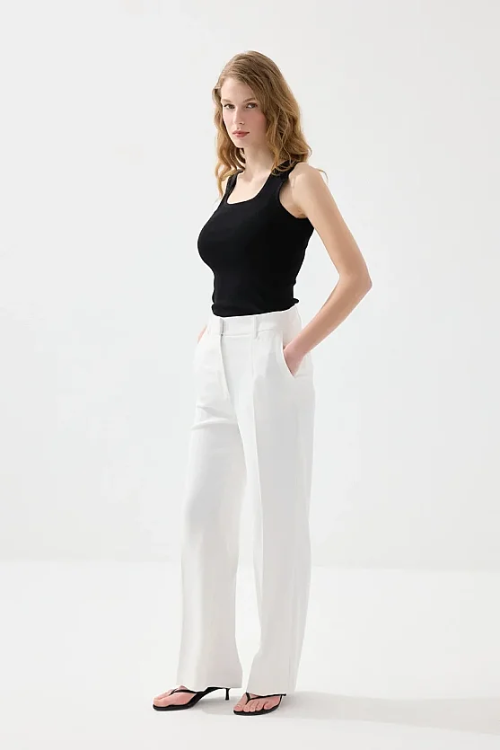 Bol Paça Krep Pantolon - Beyaz - Gusto