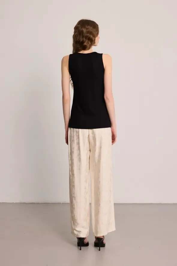Sleeveless Blouse with Bead Embellishment - Black - 5