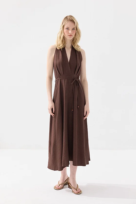 Anvelop Kesim Beli İp Kemerli Kloş Elbise - Kahverengi - Gusto