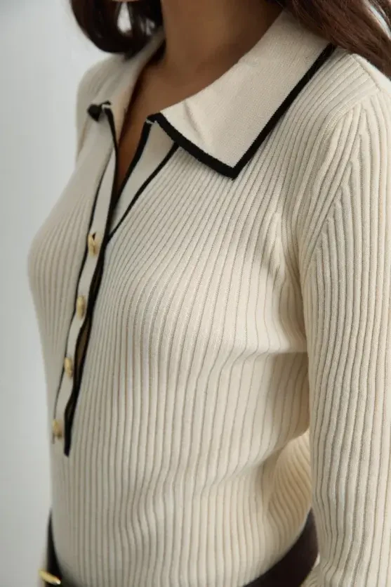 Button-Detail Polo Neck Knit Dress - Ecru - 4