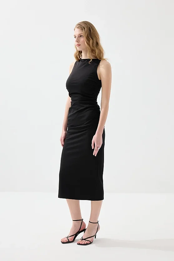 Büzgülü Kayık Yaka Uzun Likralı Abiye Elbise - Siyah - Gusto