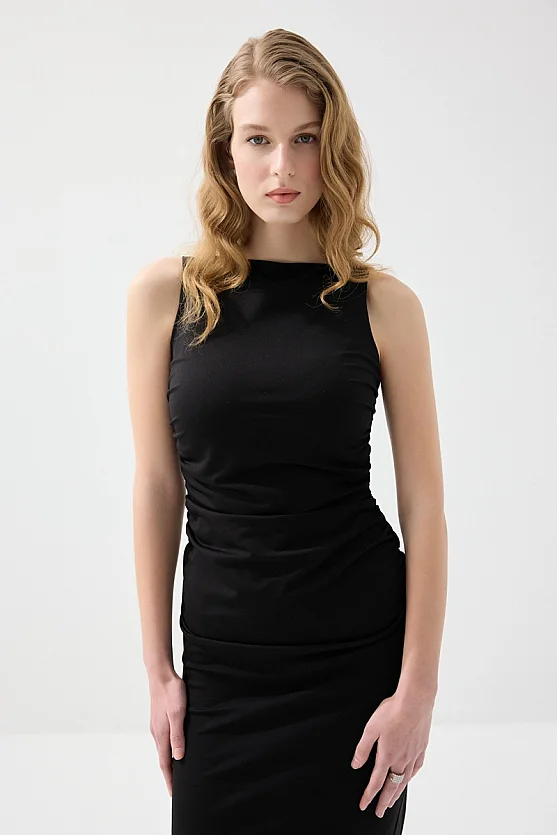 Büzgülü Kayık Yaka Uzun Likralı Abiye Elbise - Siyah - 5