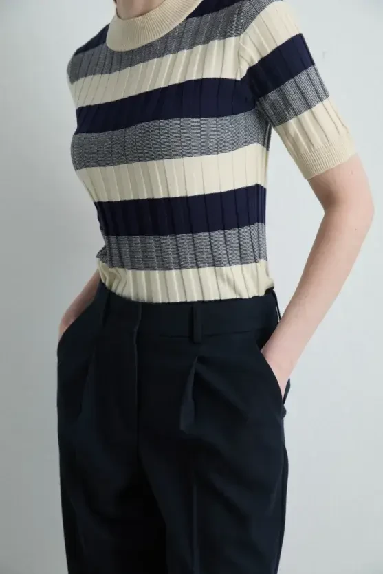 Carrot-Cut Belted Pants - Navy Blue - Gusto