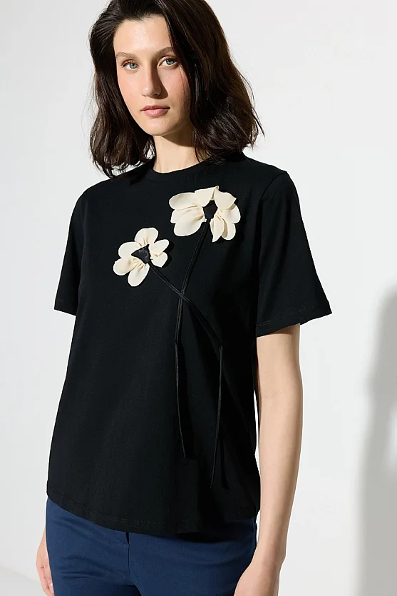 Çiçek Aplikeli Pamuk Tshirt - Siyah - 5