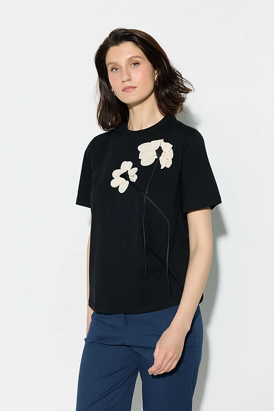 Çiçek Aplikeli Pamuk Tshirt - Siyah - Gusto