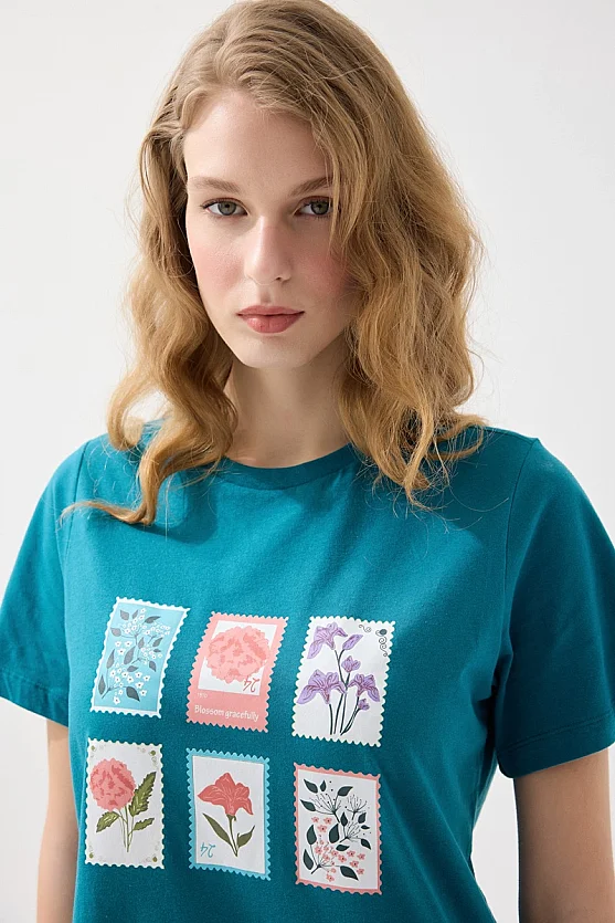 Çiçek Baskılı Rahat Kesim Pamuk T-shirt - Yeşil - 5