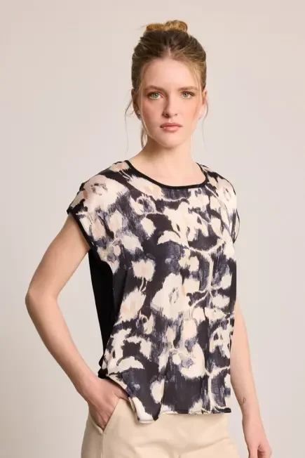 Çiçek Baskılı T-Shirt - Siyah Siyah
