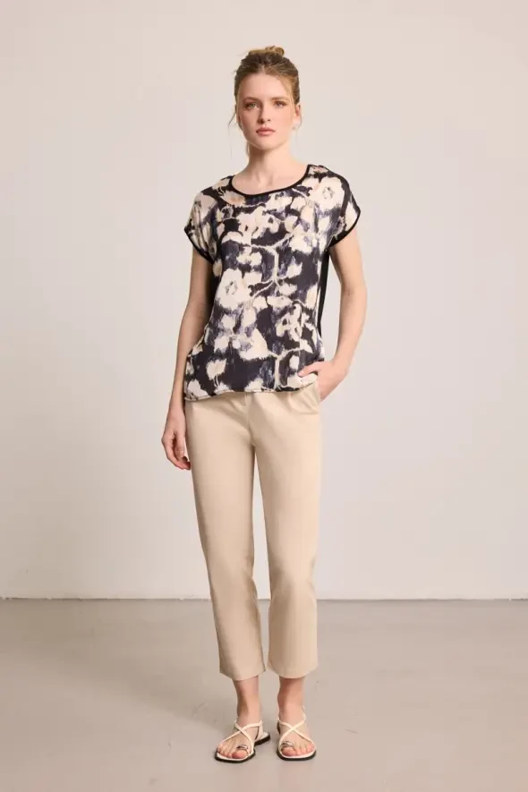 Çiçek Baskılı T-Shirt - Siyah - 2