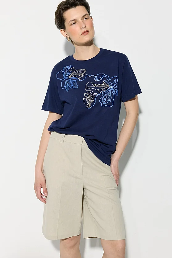 Çiçek Nakışlı Pamuk T-shirt - Lacivert - Gusto