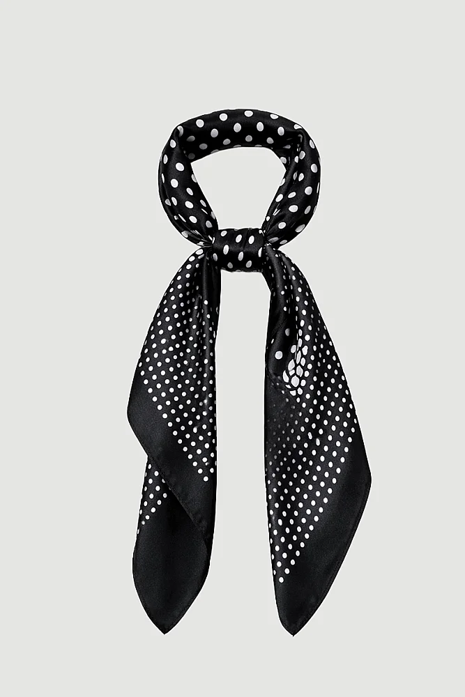 Çiçek Puantiyeli Büyük Fular - Siyah Siyah