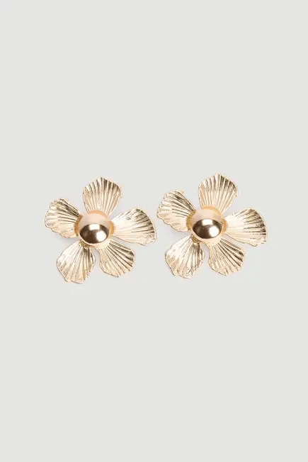 Flower Design Earrings - Gold Gold