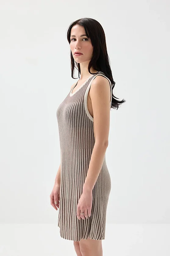 Çift Renkli Viskon Triko Kolsuz Elbise - Kahverengi - Gusto