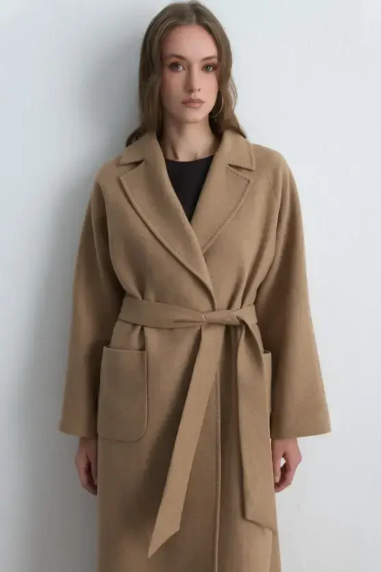 Classic Wool Coat - Camel - Gusto