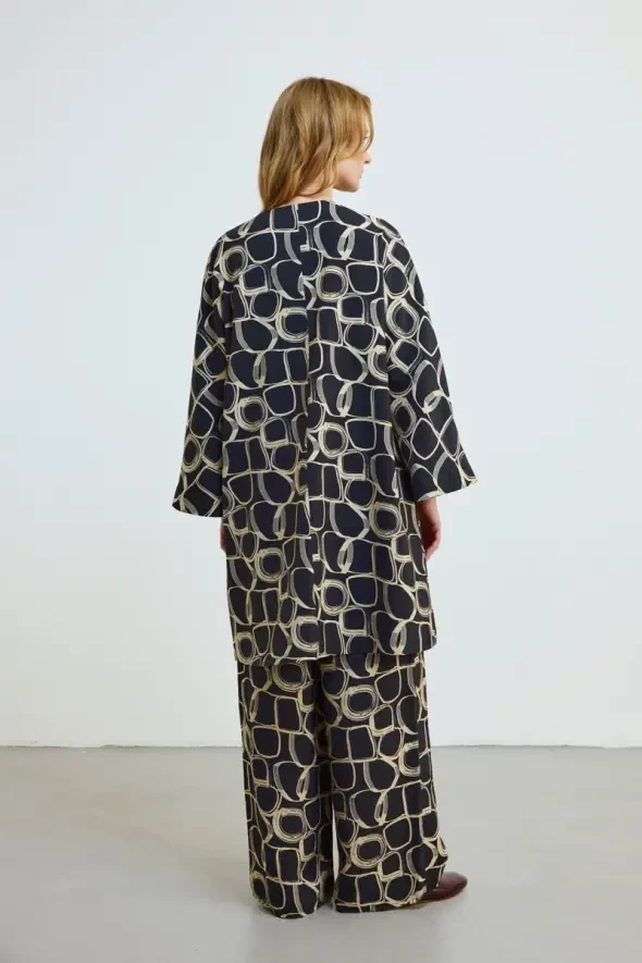 Desenli Yakasız Kaftan - Siyah - 4