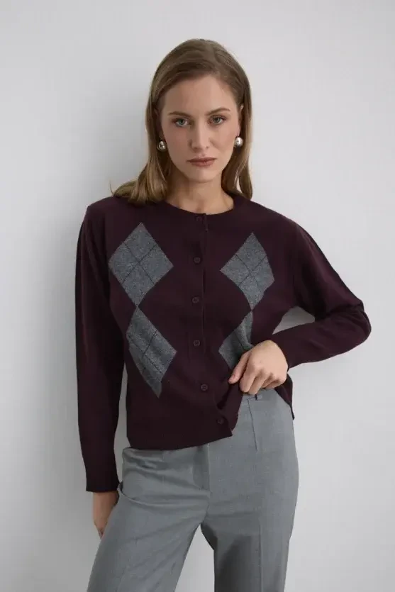 Argyle Wool Knit Cardigan - Mulberry - Gusto