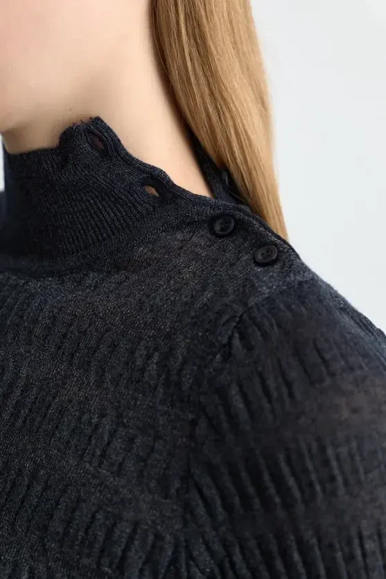 Dik Yakalı Gofreli Triko Bluz - Lacivert - 4