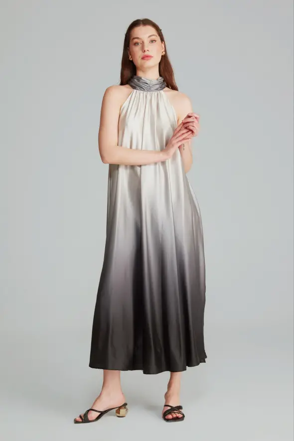 Batik Desenli Uzun Saten Elbise - Gri - 3
