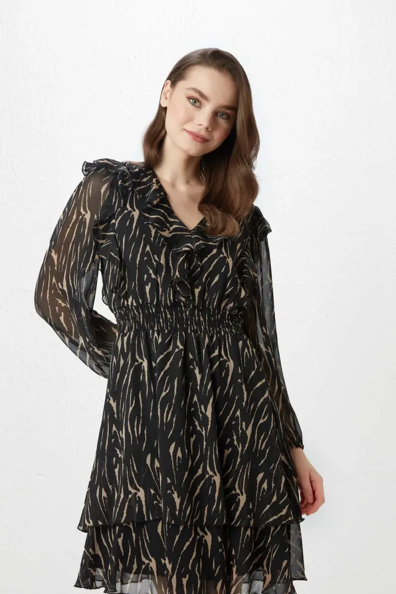 Yakası Volanlı Zebra Desenli Elbise - Siyah - 4