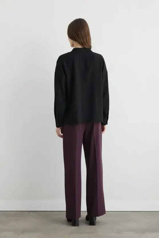 Embroidered Crepe Tunic - Black - Gusto