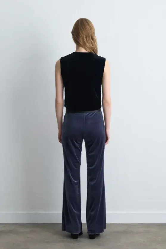 Embroidered Velvet Vest - Black - 5