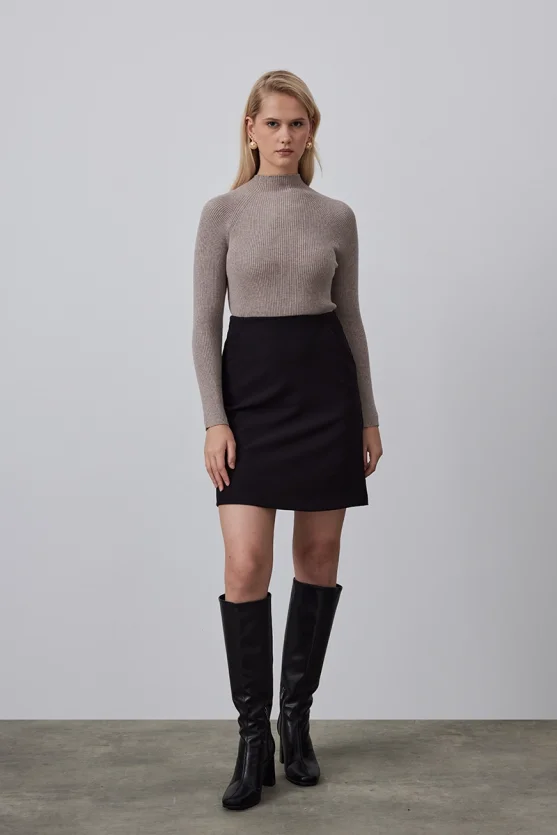 A-Line Mini Skirt - Black - Gusto