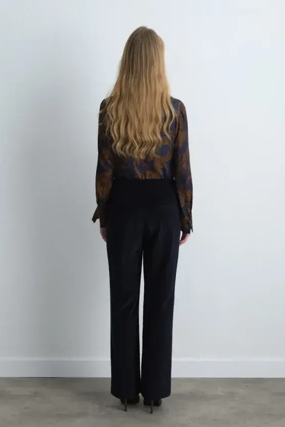 Anka Collection Ribbed Velvet Tapered Pants - Navy Blue - 6