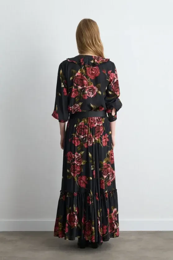 Anka Collection Rose Patterned Long Viscose Skirt - Black - Gusto
