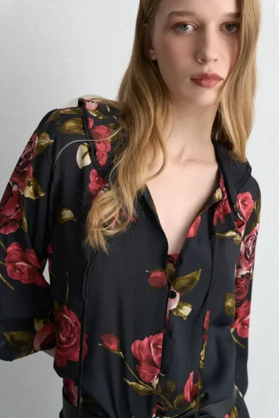Anka Collection Rose Patterned Viscose Blouse - Black - 2