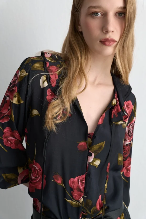 Anka Collection Rose Patterned Viscose Blouse Black - 2