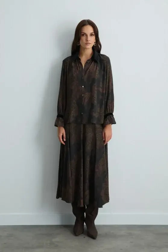 Anka Collection Velvet-Collared Shirt - Brown - Gusto