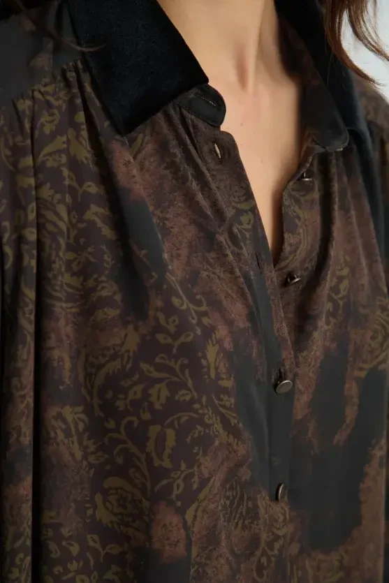 Anka Collection Velvet-Collared Shirt - Brown - Gusto