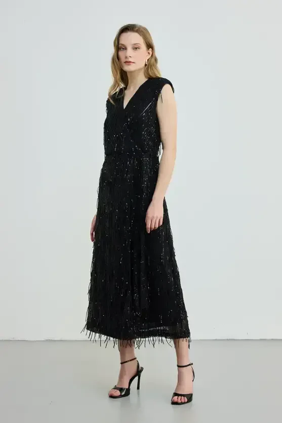 Anvelop Cut Long Sequin Sequin Dress - Black - Gusto